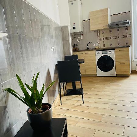 Les Appartements Du Village Нанси Экстерьер фото